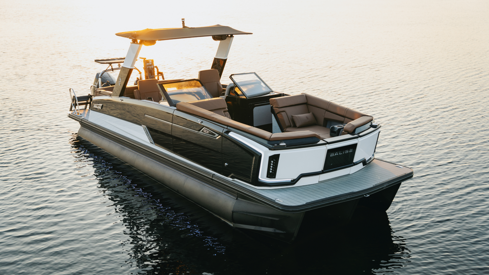 pic of speed boat